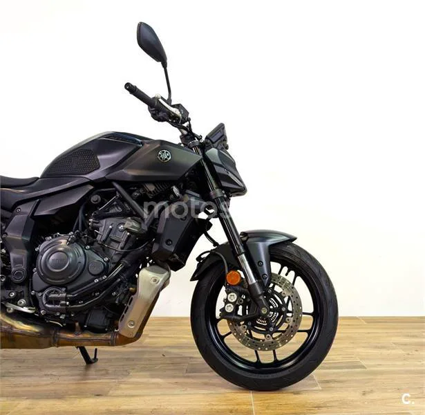Yamaha MT-07 - Vista 4