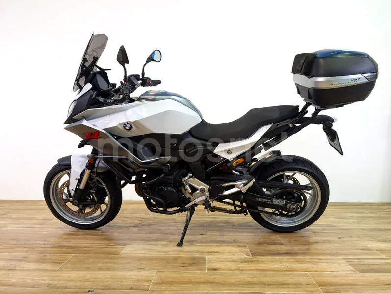 BMW F 900 XR - Vista 5