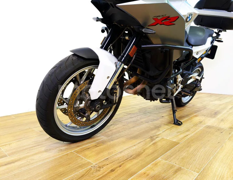 BMW F 900 XR - Vista 6