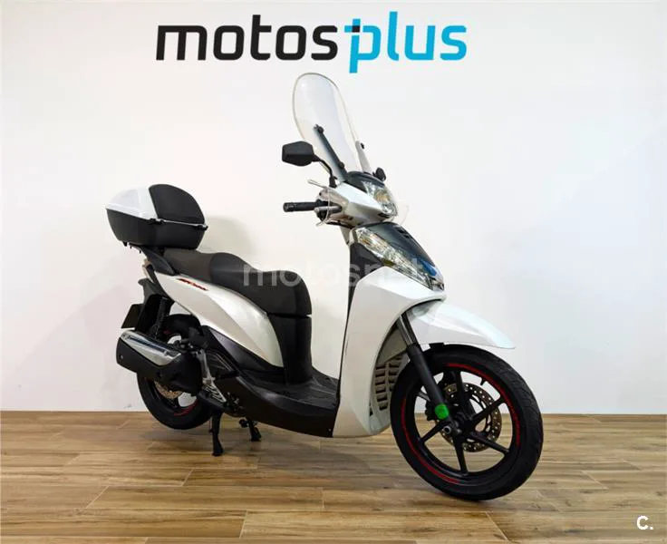 Honda SH300i 2190 € 2013 Barcelona - 1
