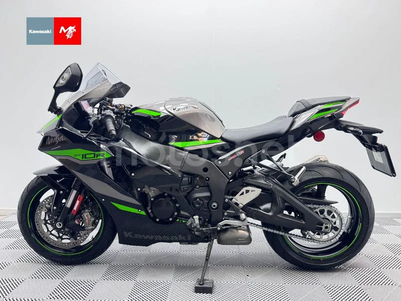Kawasaki Ninja ZX-10R - Vista 6