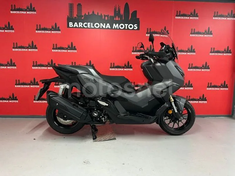 Honda ADV350 4990 € 2023 Barcelona - 1