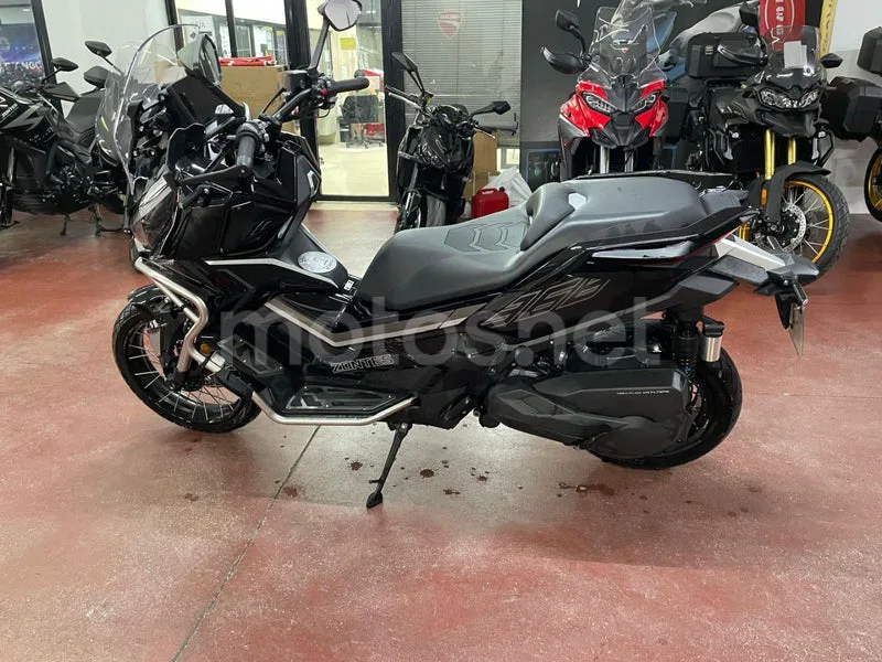 Zontes 368 G - Vista 3