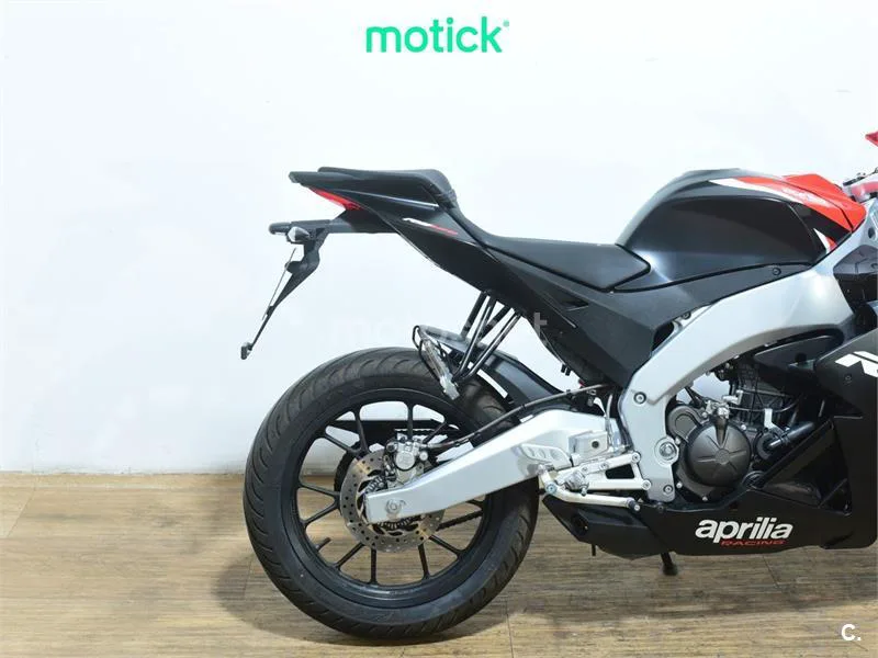 Aprilia RS 125 - Vista 3