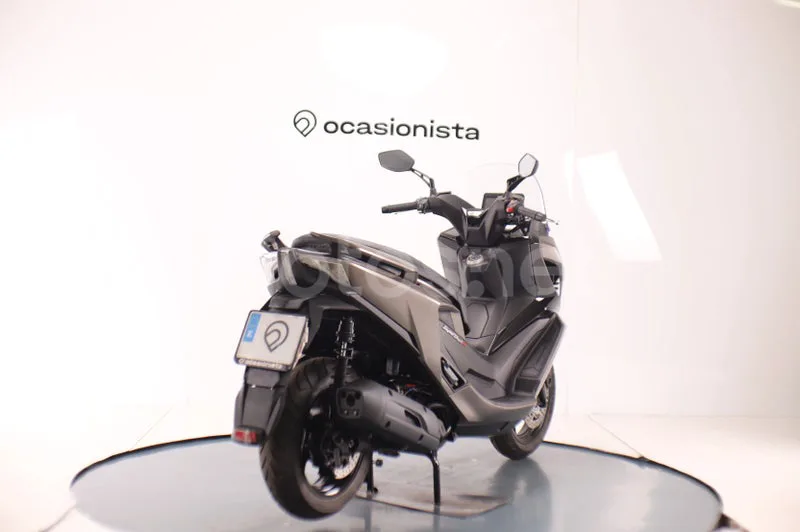 Kymco Super Dink 125 - Vista 3