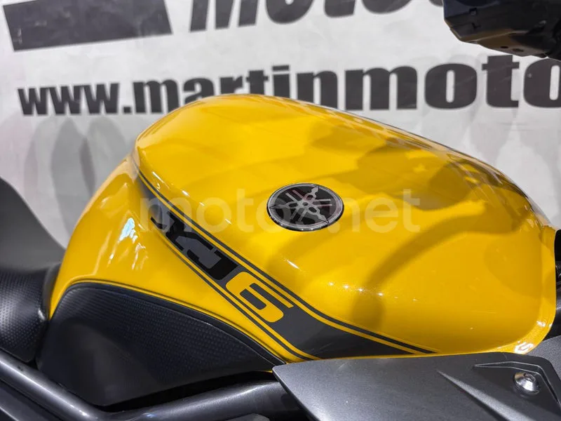 Yamaha XJ6 Diversion N - Vista 11