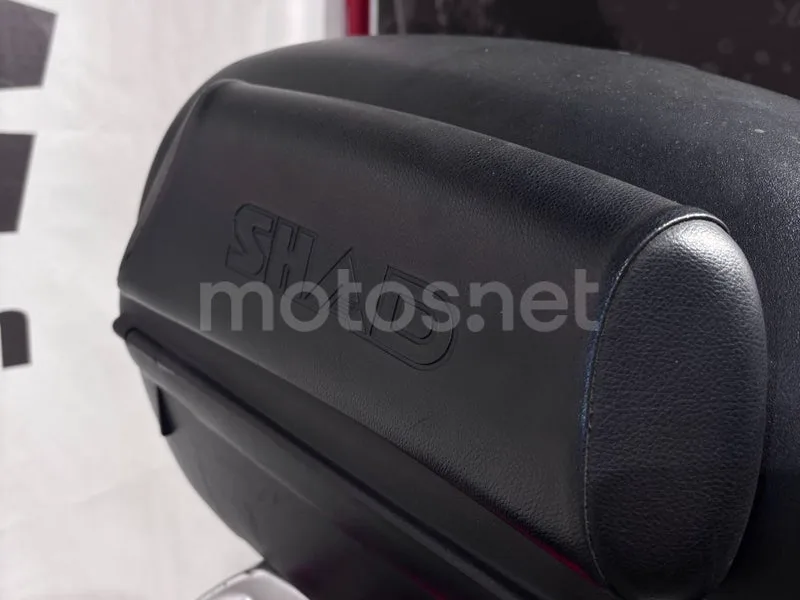 Yamaha XJ6 Diversion N - Vista 16