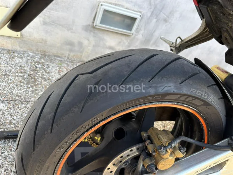 Honda CBR600RR - Vista 7