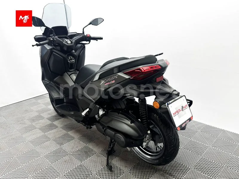 Yamaha XMAX 125 - Vista 17