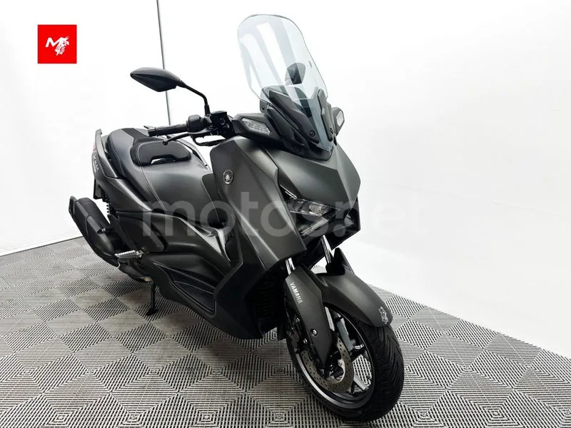 Yamaha XMAX 125 - Vista 3