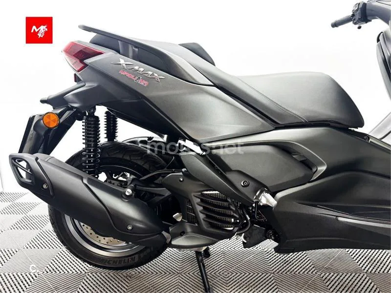 Yamaha XMAX 125 - Vista 6