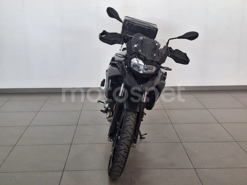 BMW F 750 GS - Vista 3