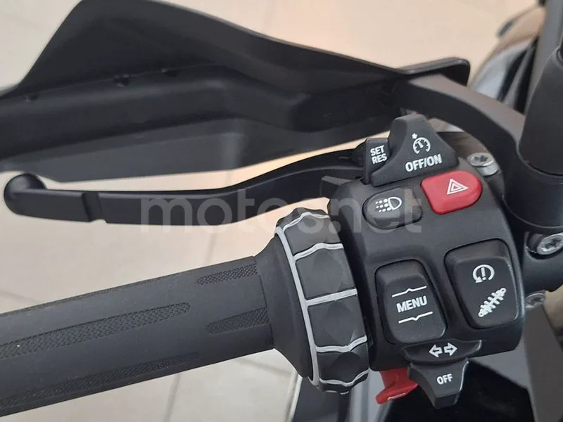 BMW F 750 GS - Vista 9