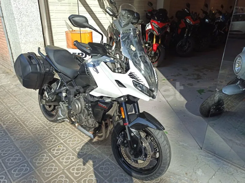 Triumph Tiger Sport 660 - Vista 3