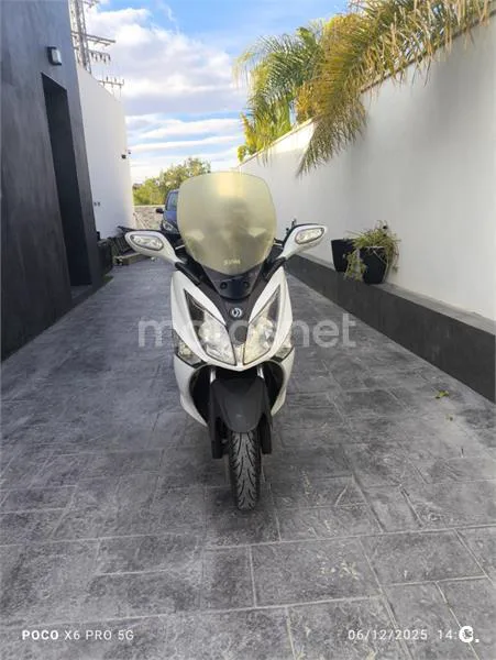 SYM Joymax 300 590 € 2013 Alicante - 1