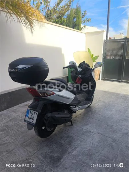SYM Joymax 300 - Vista 3