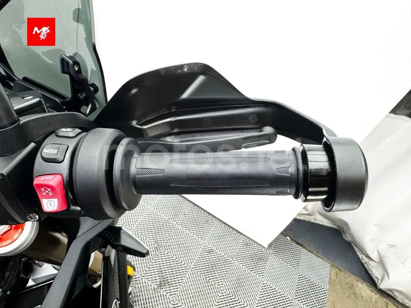 BMW F 900 GS - Vista 11
