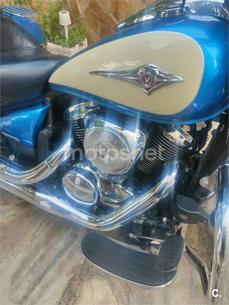 Kawasaki VN900 Classic - Vista 8