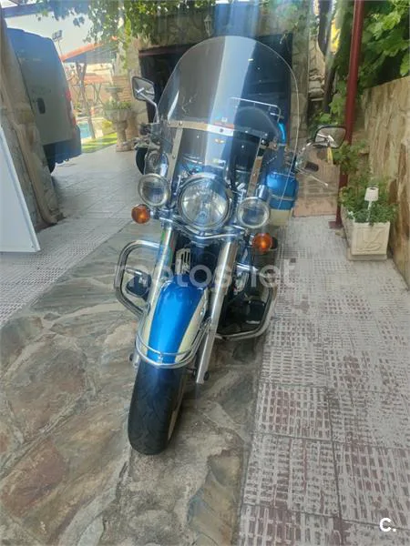 Kawasaki VN900 Classic - Vista 9