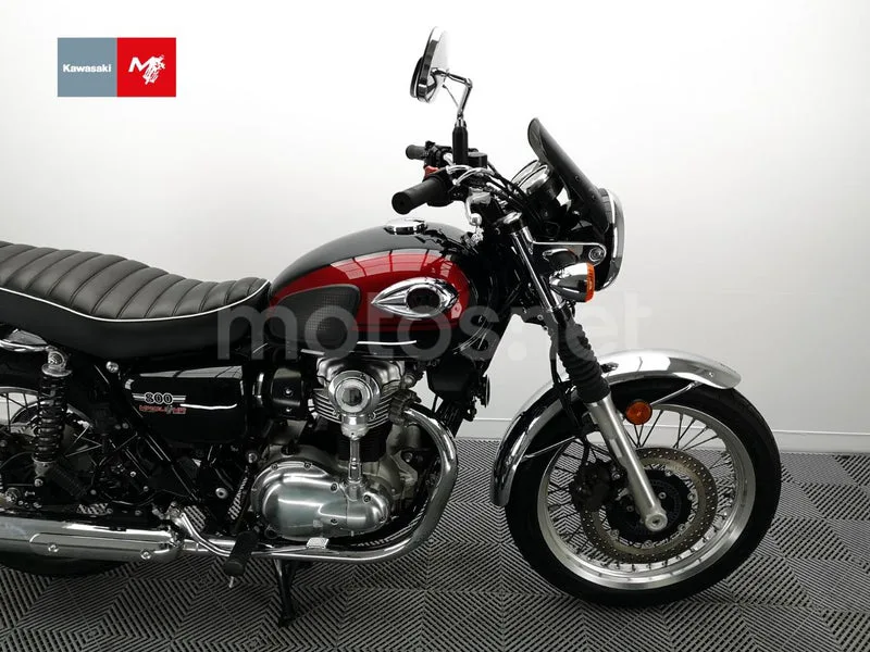 Kawasaki W800 - Vista 6