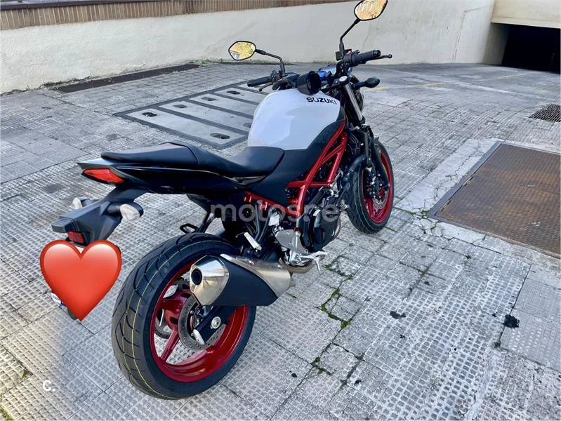 Suzuki SV650 - Vista 3