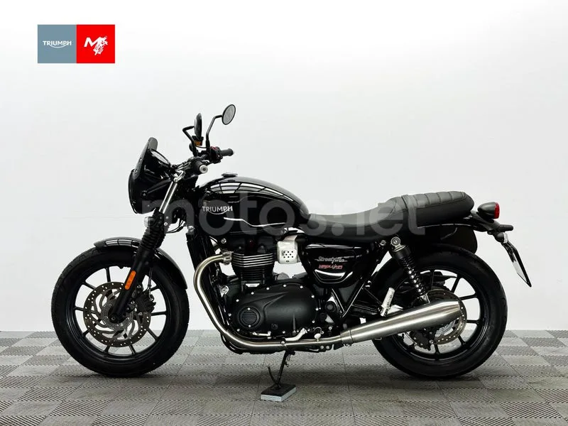 Triumph Street Twin - Vista 16