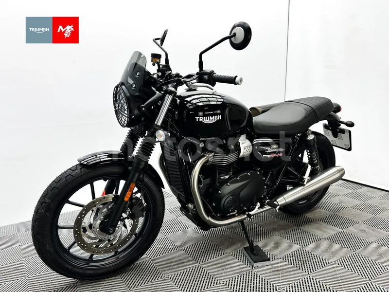 Triumph Street Twin - Vista 19
