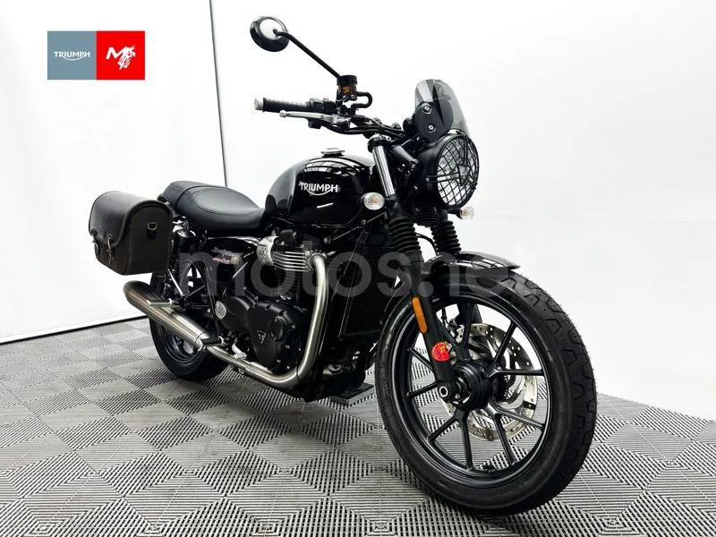 Triumph Street Twin - Vista 3