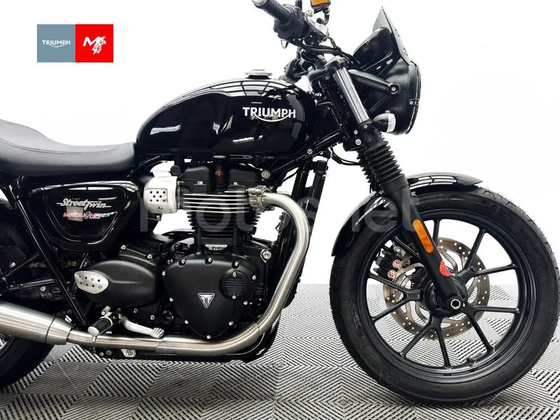 Triumph Street Twin - Vista 7