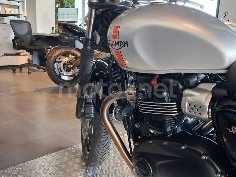 Triumph Street Twin 4790 € 2016 Málaga - 2