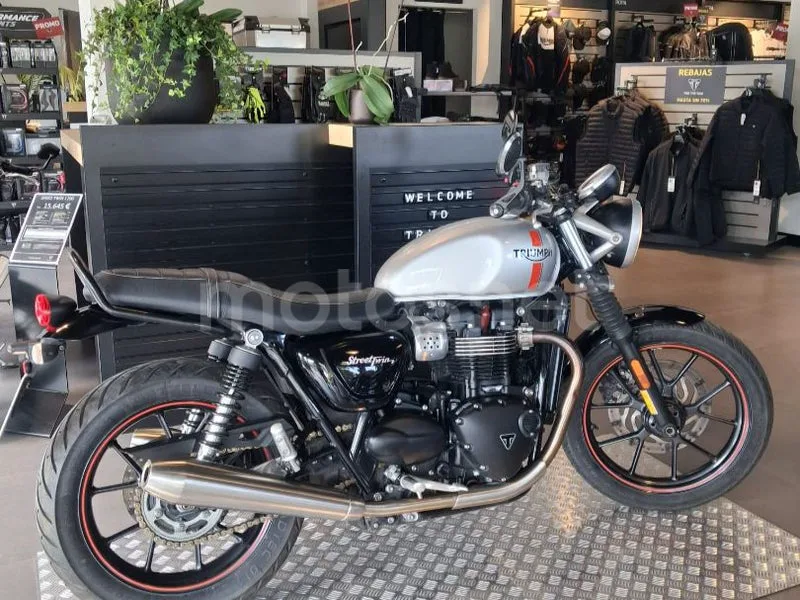 Triumph Street Twin - Vista 6