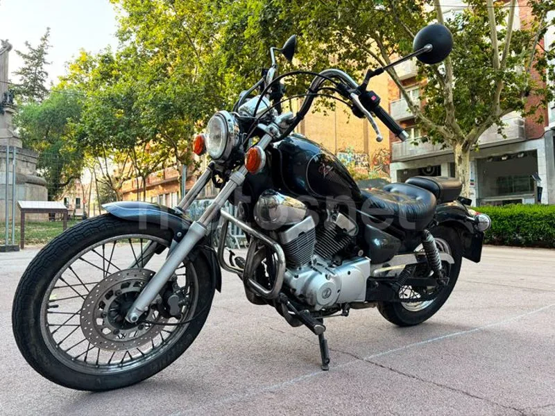 Yamaha XV250 Virago - Vista 3