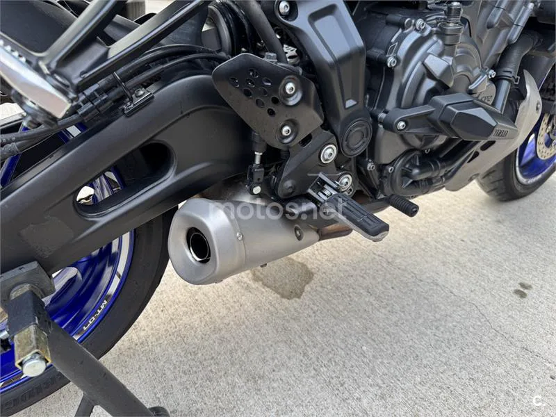 Yamaha MT-07 - Vista 12