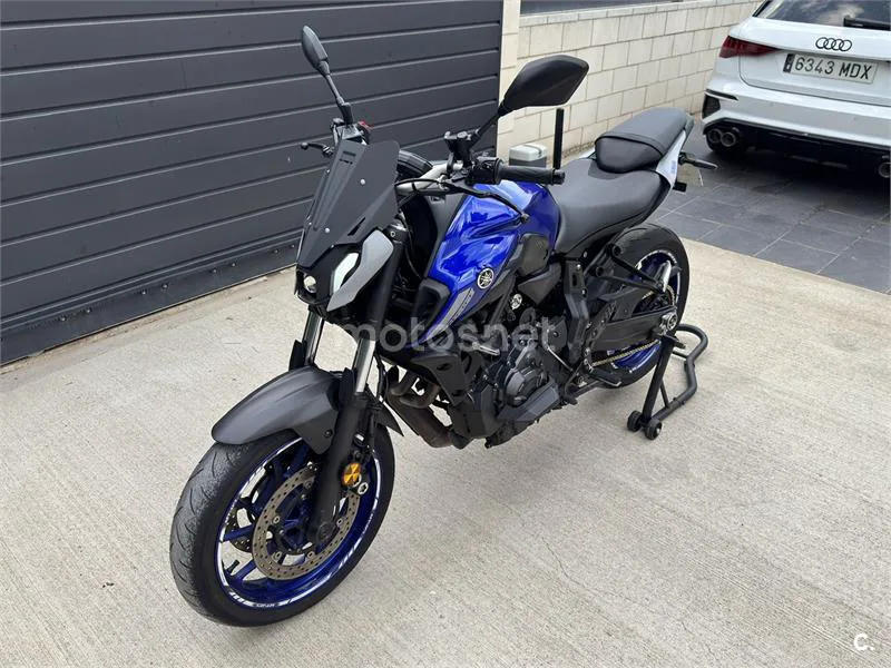 Yamaha MT-07 - Vista 6