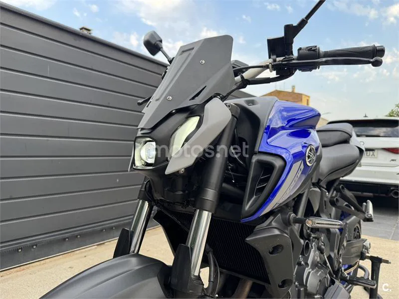 Yamaha MT-07 - Vista 7