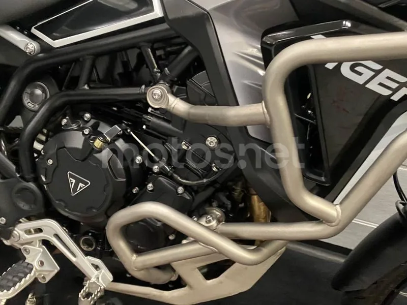 Triumph Tiger 900 - Vista 6