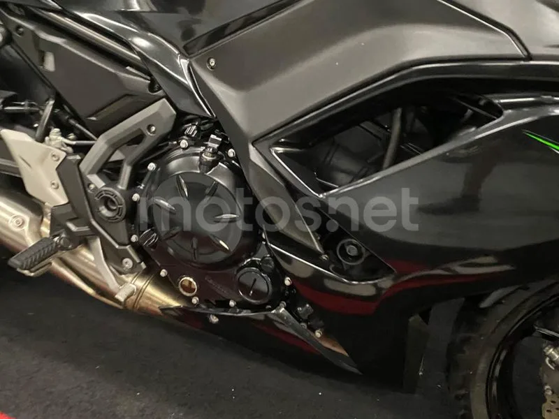 Kawasaki Ninja 650 - Vista 5
