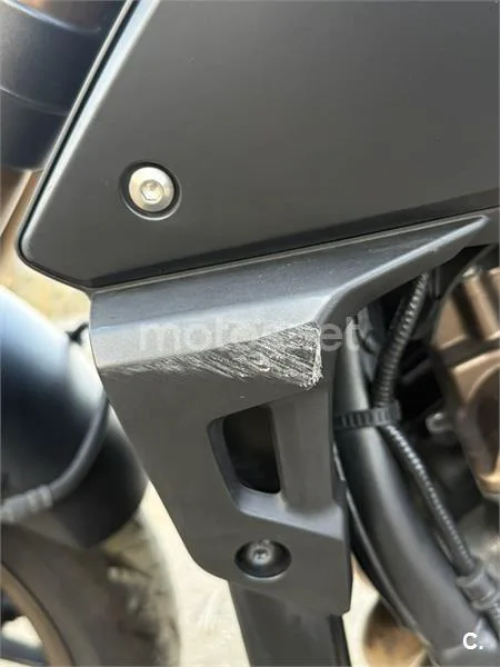 Honda CB650R - Vista 11