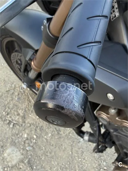 Honda CB650R - Vista 10