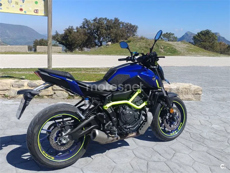 Yamaha MT-07 5900 € 2022 Sevilla - 1