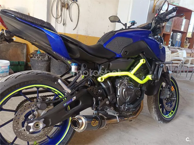 Yamaha MT-07 - Vista 3