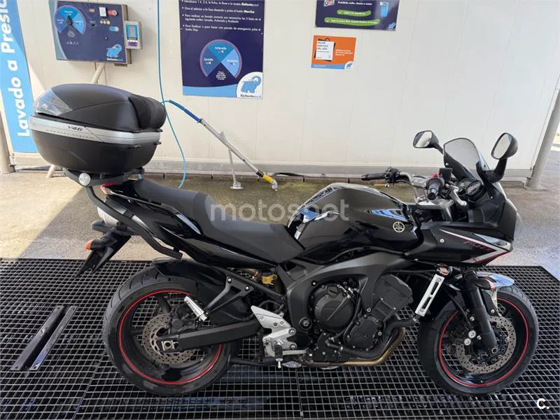 Yamaha FZ6 Fazer S2 4200 € 2010 Asturias - 2
