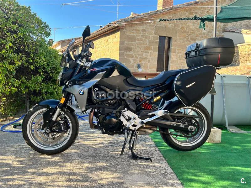 BMW F 900 R - Vista 3