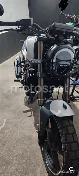 Benelli Leoncino 125 1750 € 2022 Badajoz - 1