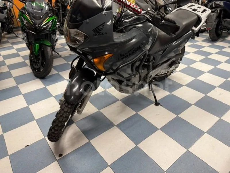 Honda XL650V Transalp - Vista 9