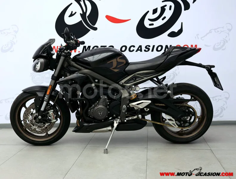 Triumph Street Triple 765 - Vista 9