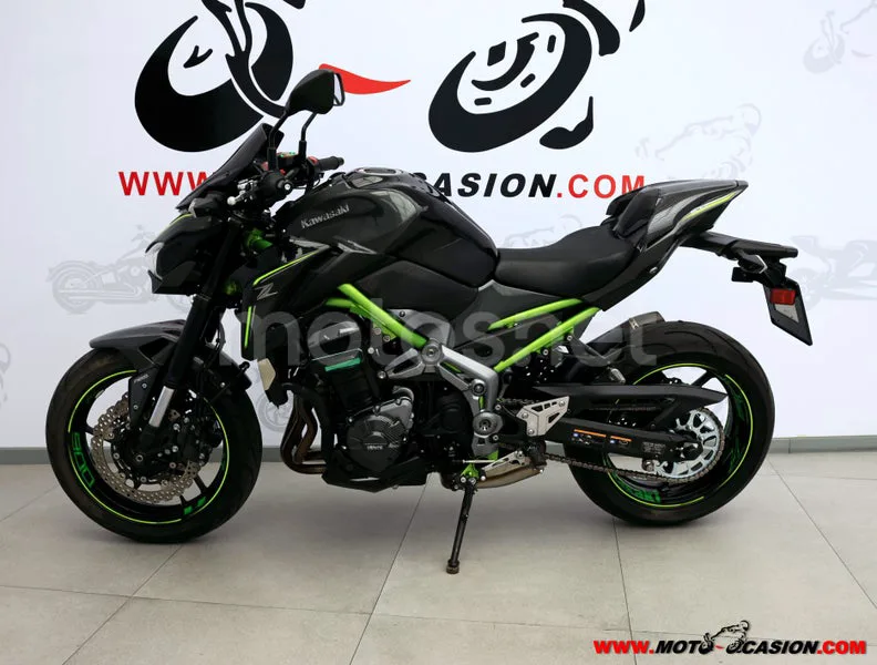 Kawasaki Z900 - Vista 7