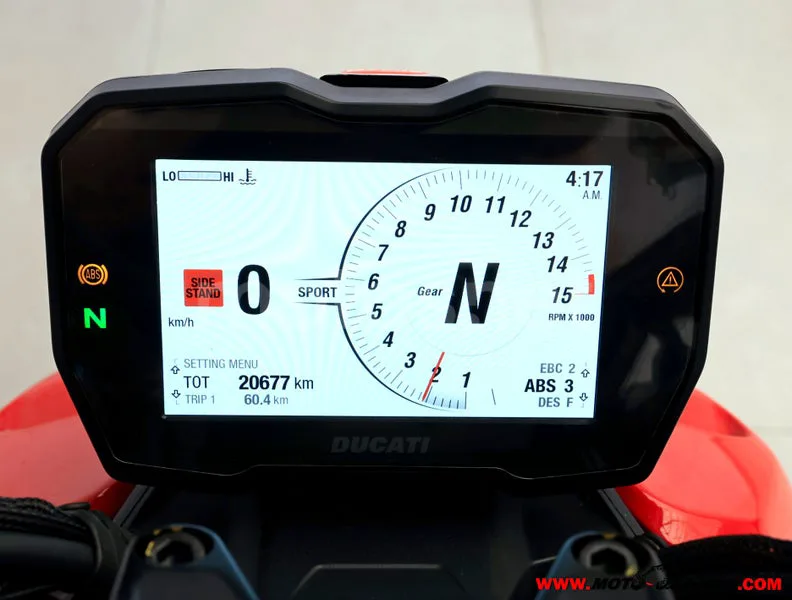 Ducati Streetfighter V4 - Vista 6