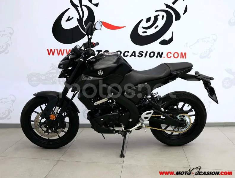 Yamaha MT-125 - Vista 7