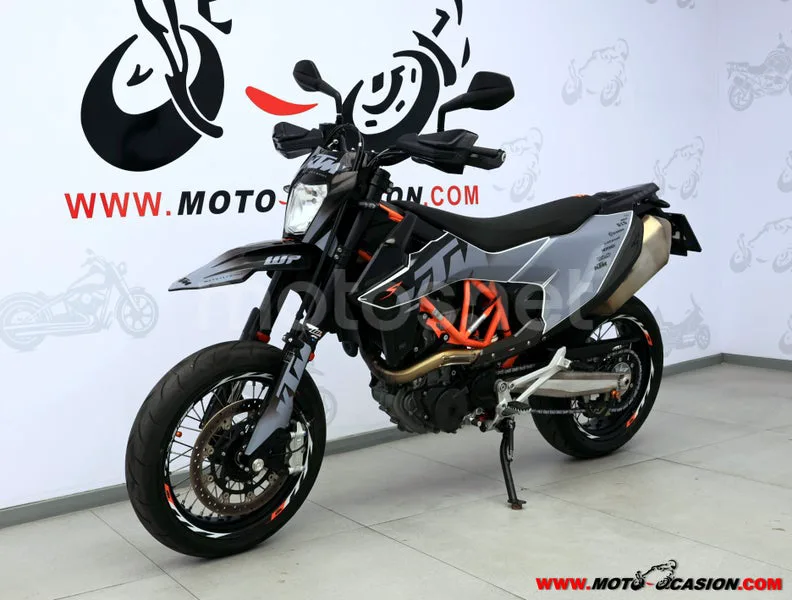 KTM 690 SMC R - Vista 7